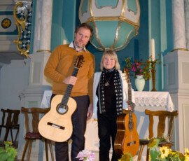 Martin Lindtner und Angelika Eckelmann in der Kirche Trechwitz, Kloster Lehnin