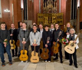 Das Gitarrenensemble Brandenburg beim Eröffnungskonzert der Brandenburger Gitarrentage 2026 (in Zusammenarbeit mit der Brandenburger Sommerorgelnacht) am 25. September 2026 in der St.-Katharinen-Kirche, Brandenburg an der Havel